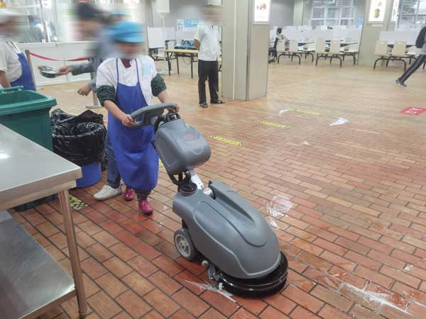 洗地機(jī)在生產(chǎn)生活中的獨(dú)特優(yōu)勢